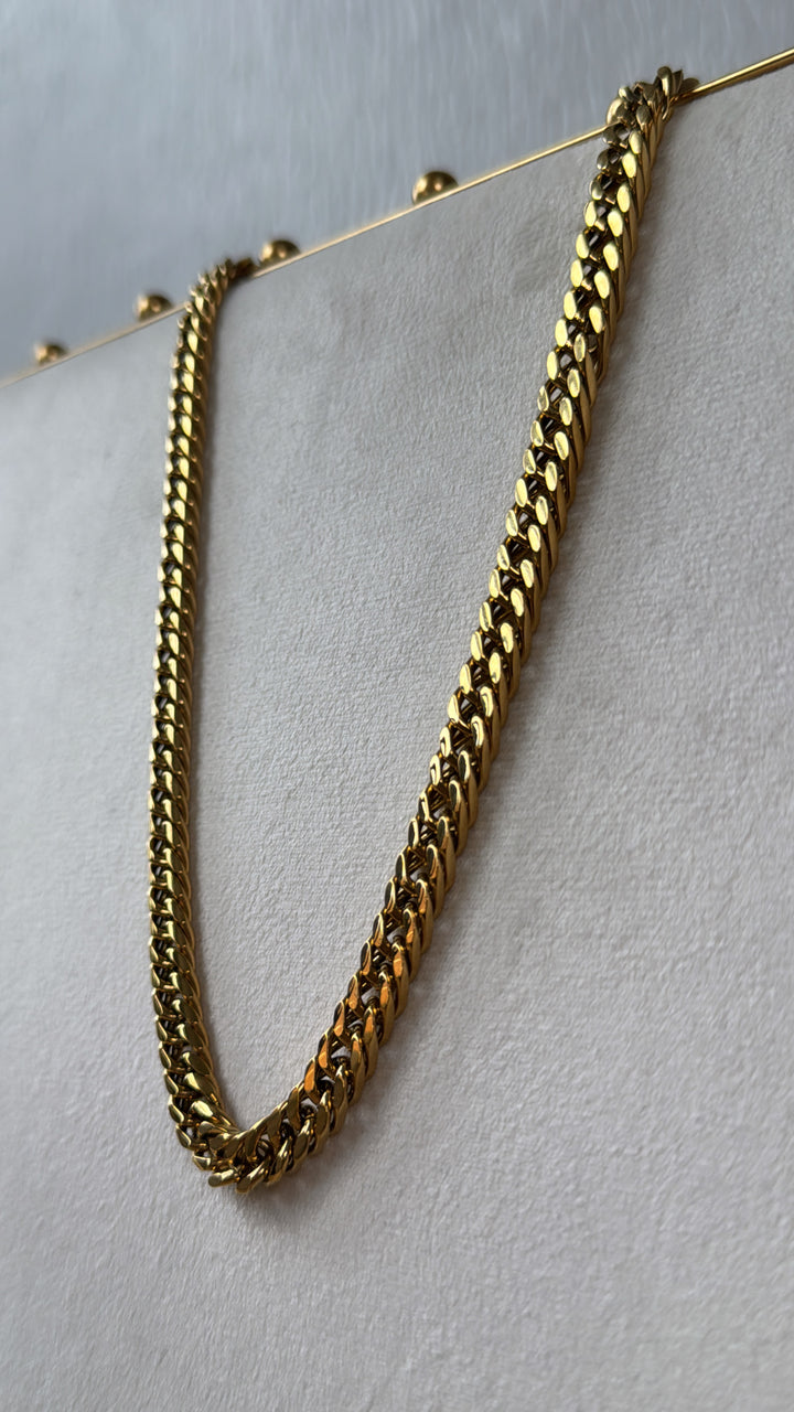 Chunky Shiny Chain Necklace,  Gold