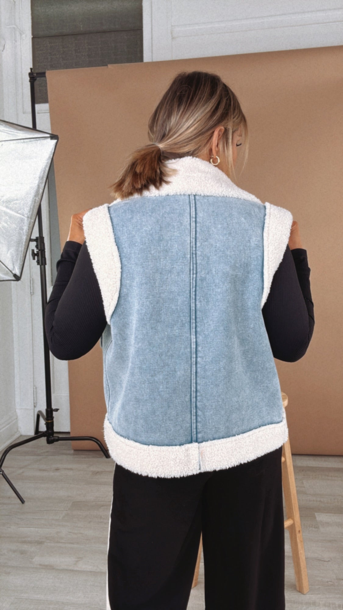 This Just In Stone Washed Denim Sherpa Vest – Everyday Chic Boutique