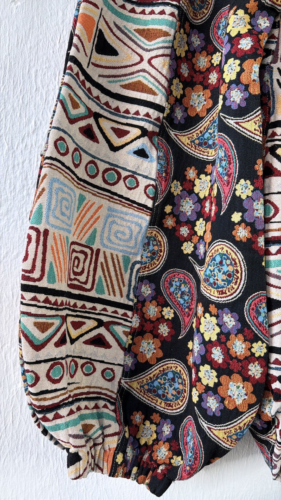 Paisley Fields Jogger, Black Multi