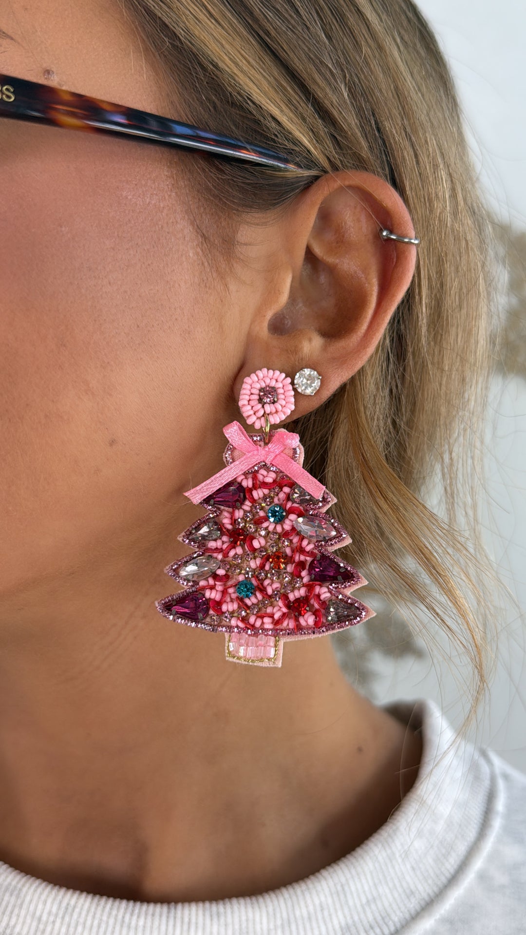 Beaded Christmas Tree Earring, Pink