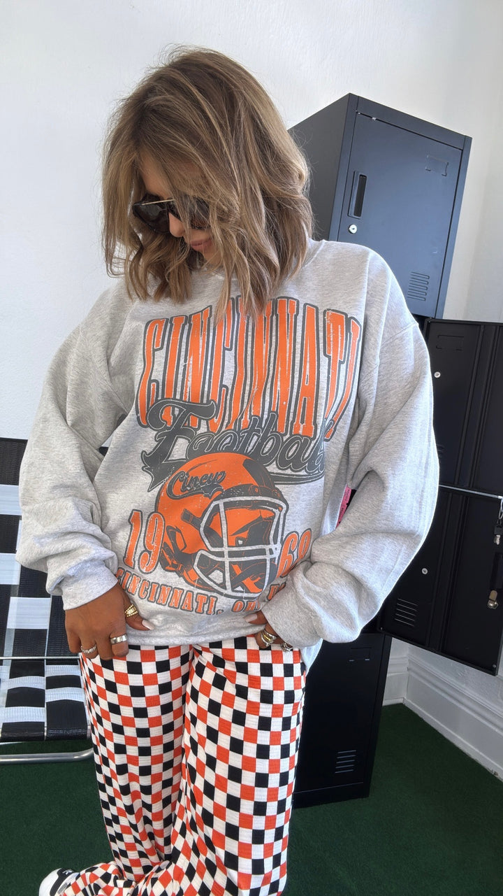 90's Cincinnati Football Oversized Sweatshirt, Grey