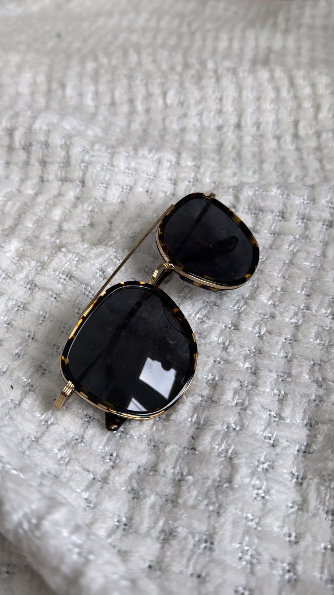 FREYRS Weston Sunglasses WHS - Yellow Tortoise/ Grey