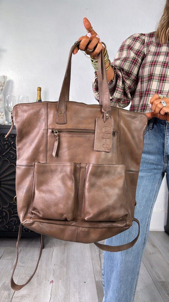 convertible purse backpack leather Saddle Up Tote/ , Brown Daiwa 24 SEABORG G400JL Black convertible backpack can sacs en cuir grainé femme Color:MS Natural Sucker