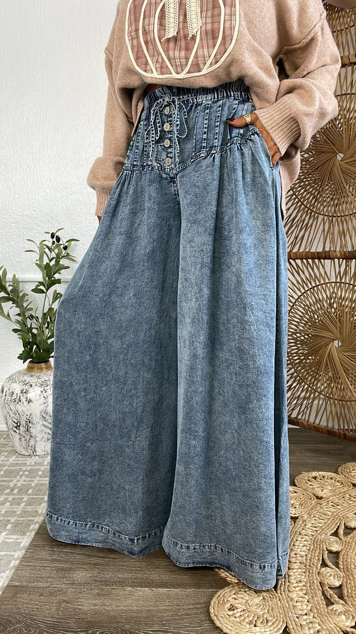 Waylon Washed Pintuck Wide Leg Pant
