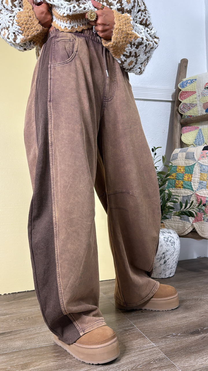 Trend Setter Barrel Leg Sweatpant, Brown