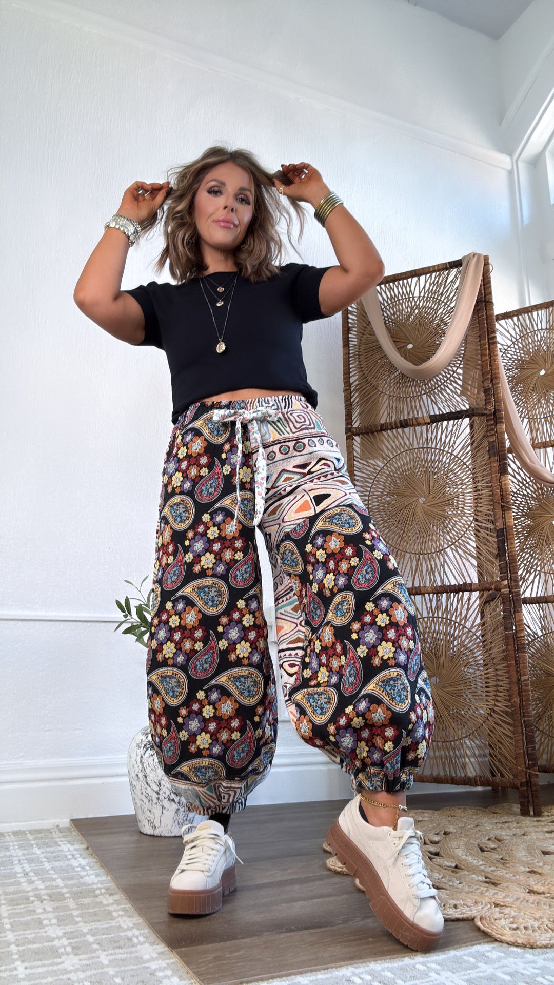 Paisley Fields Jogger, Black Multi