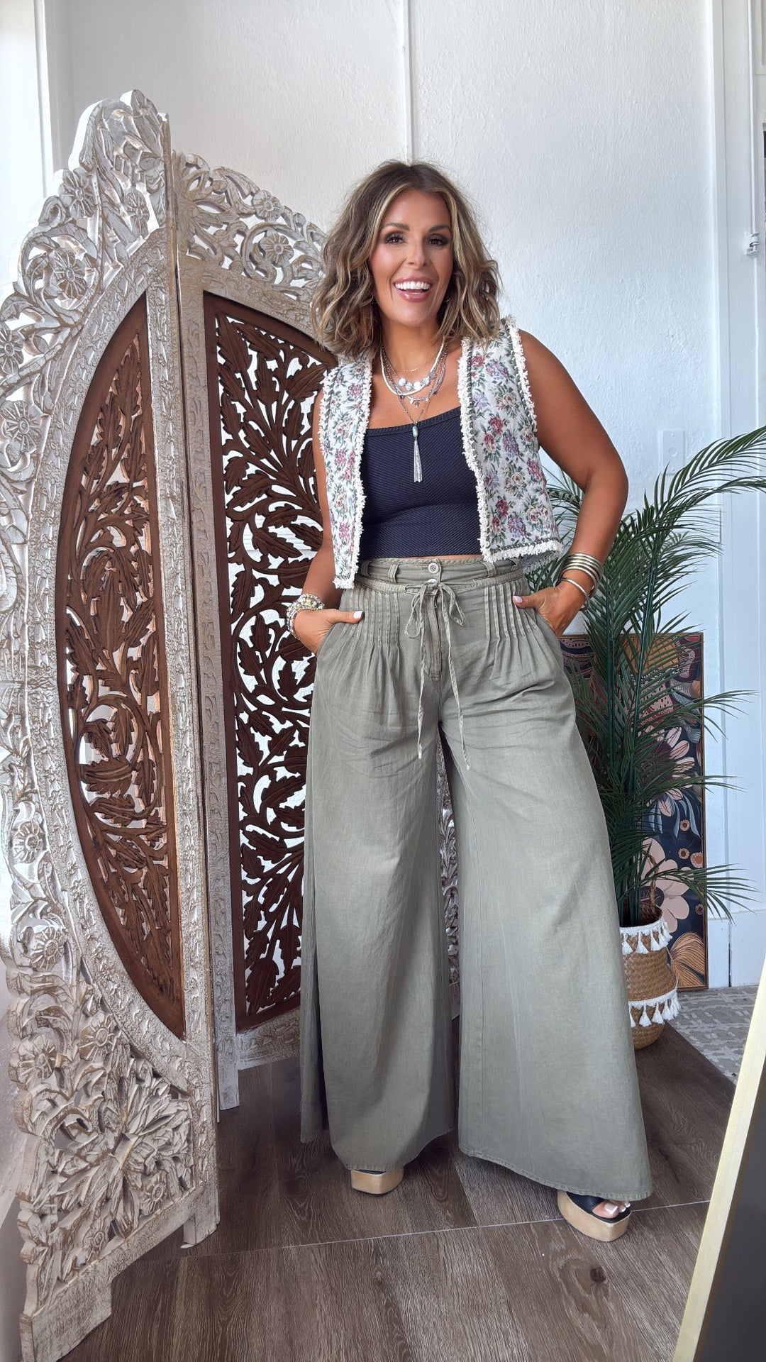 Aged Oak Wide Leg Pant, Olive