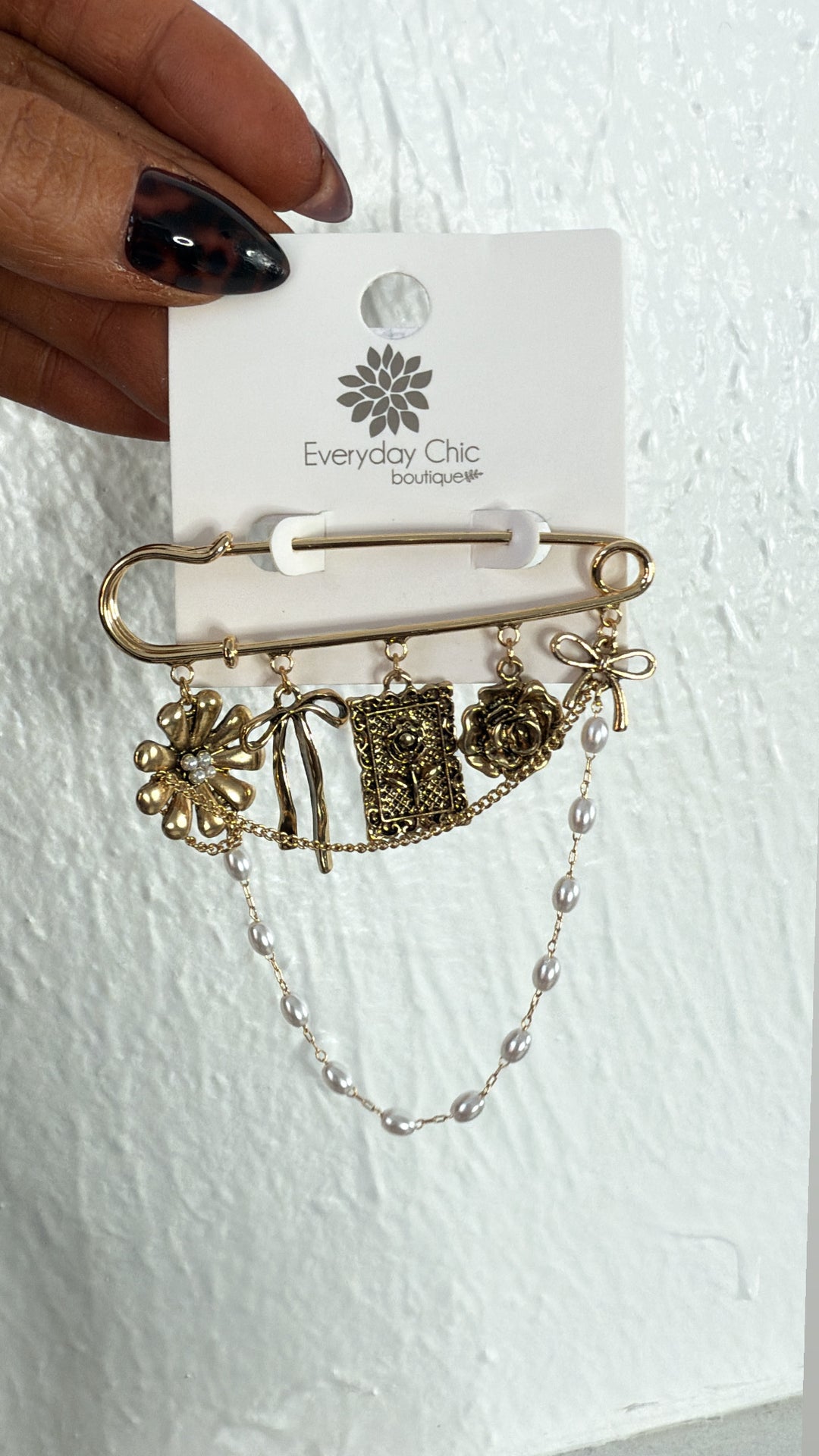 Western Pearl Brooch