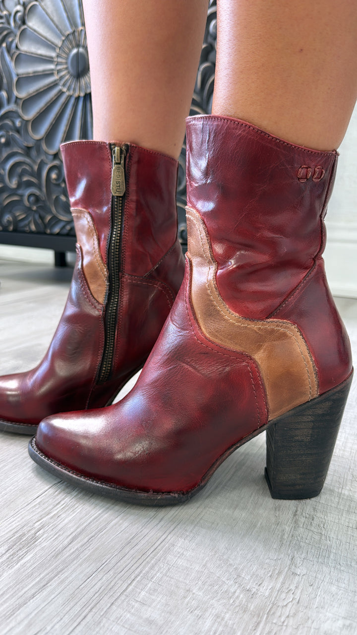 Bedstu Iazu, Cherry Lacquer Tan Rustic