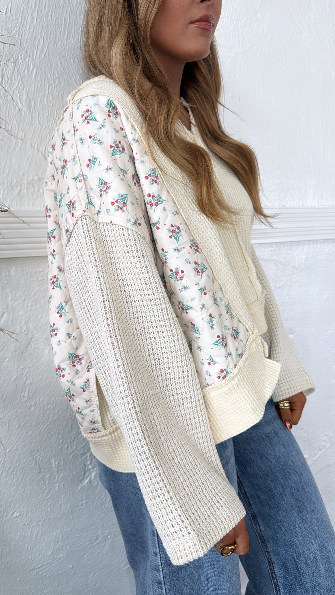 DOORBUSTER: POL Floral Sleeve Sweater, Cream