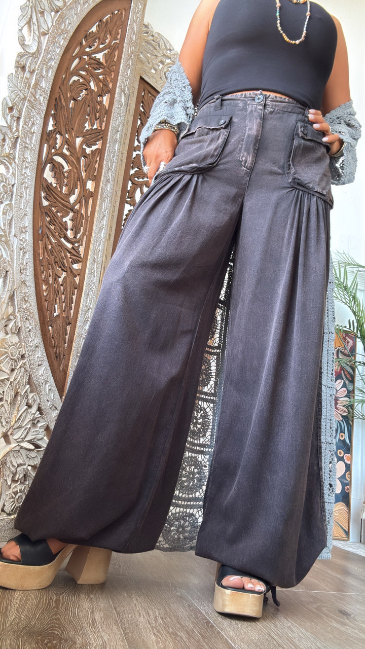 Washed Wide Leg Parachute Pants, Black