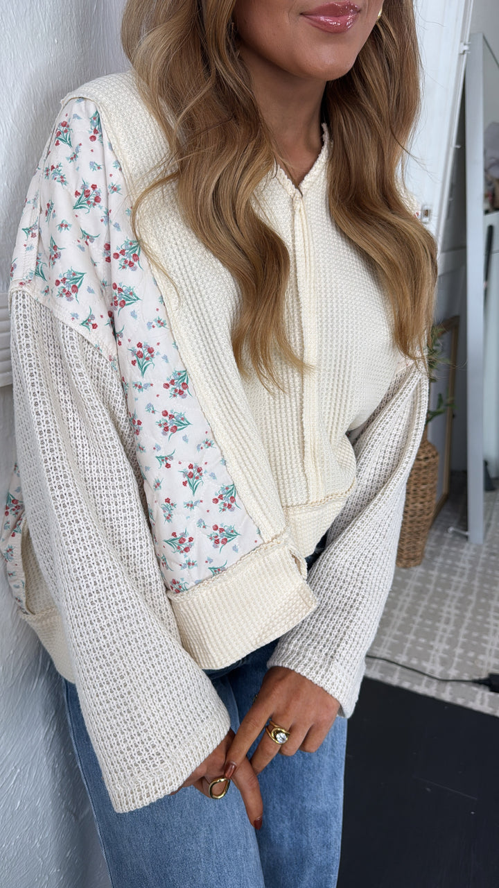 DOORBUSTER: POL Floral Sleeve Sweater, Cream