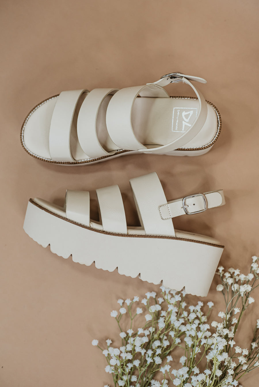 simple chic stores shoes