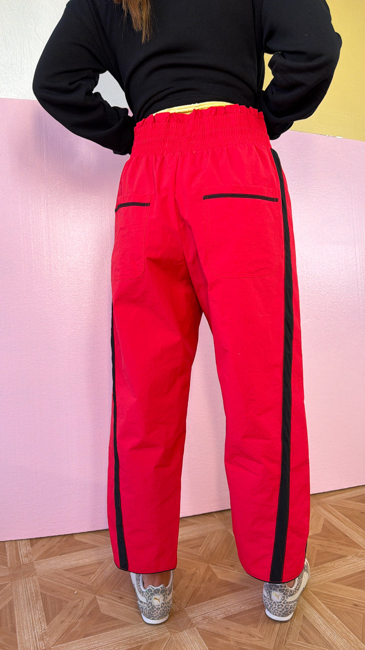 WindBreaker Contrasted Pant, Red/Black