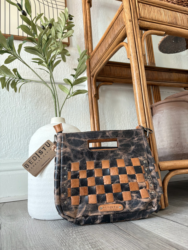 Bedstu Keiki, Black Lux Tan Rustic