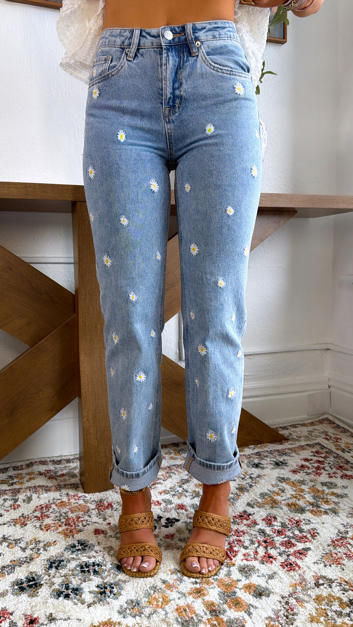 The Daisy Stitch Straight Leg Denim, Medium Wash