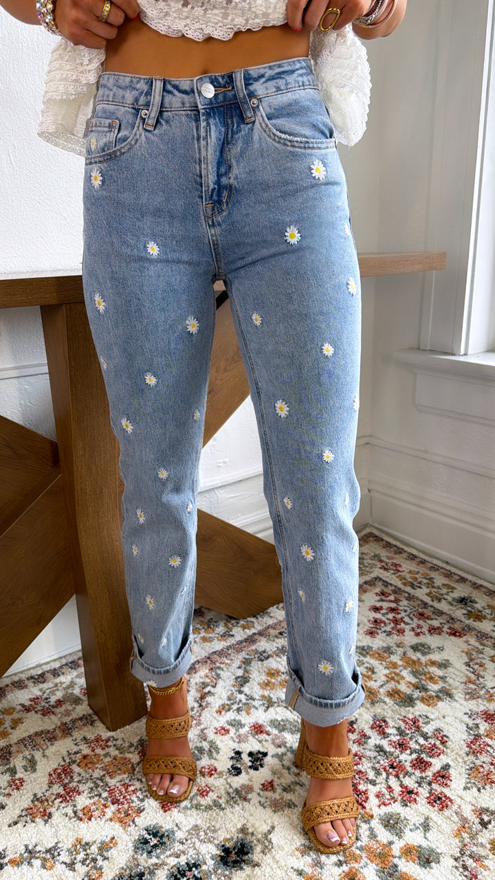 The Daisy Stitch Straight Leg Denim, Medium Wash