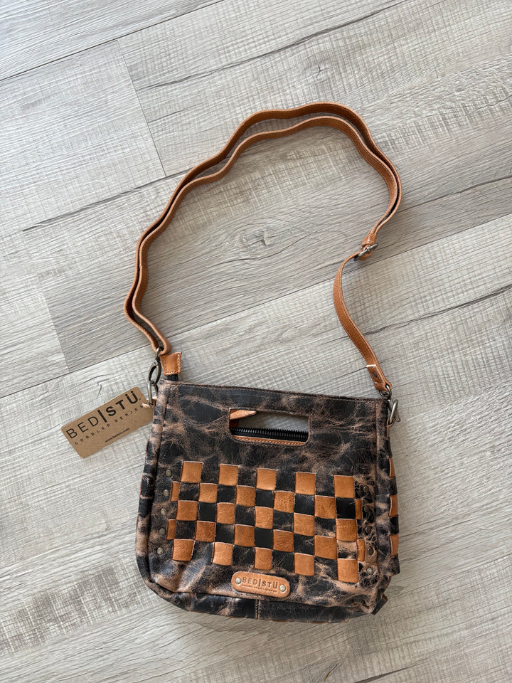 Bedstu Keiki, Black Lux Tan Rustic