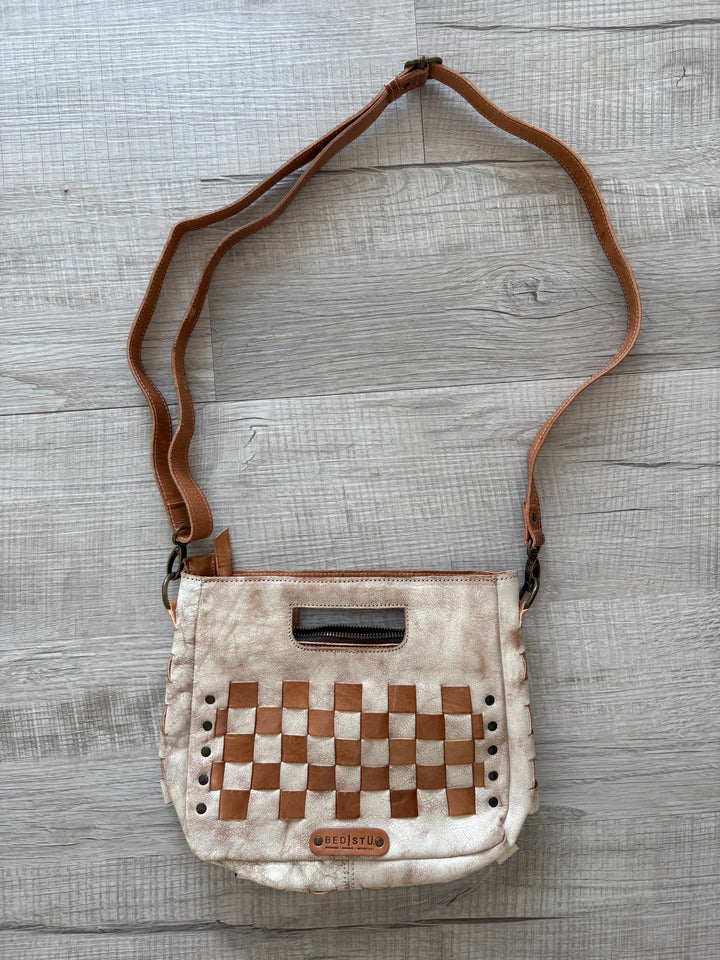 Bedstu Keiki, Nectar Lux Tan Rustic