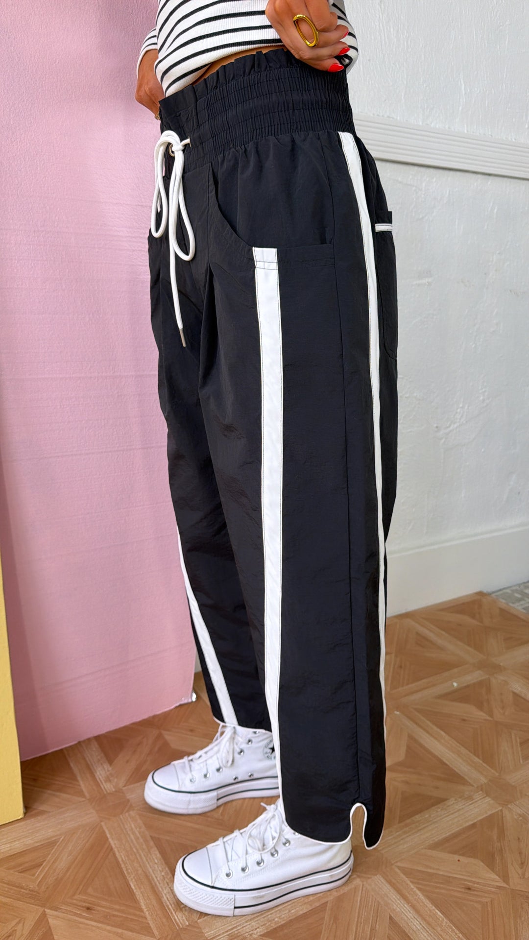 WindBreaker Contrasted Pant, Black/White