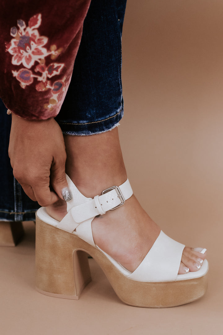 simple chic stores shoes