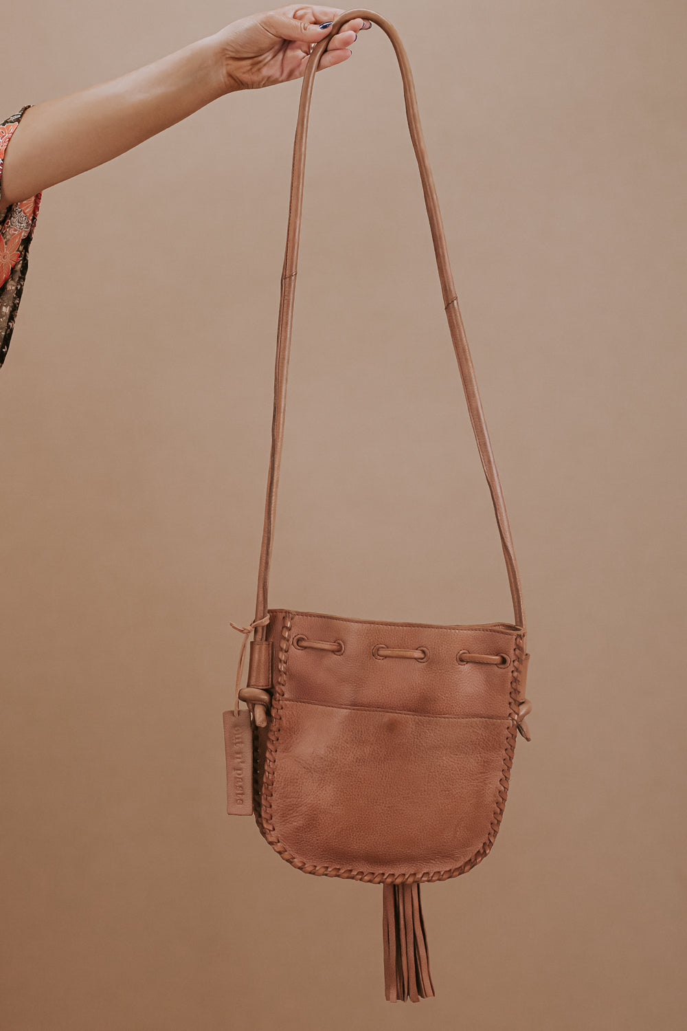 Memphis Drawstring Leather XBody, Tan