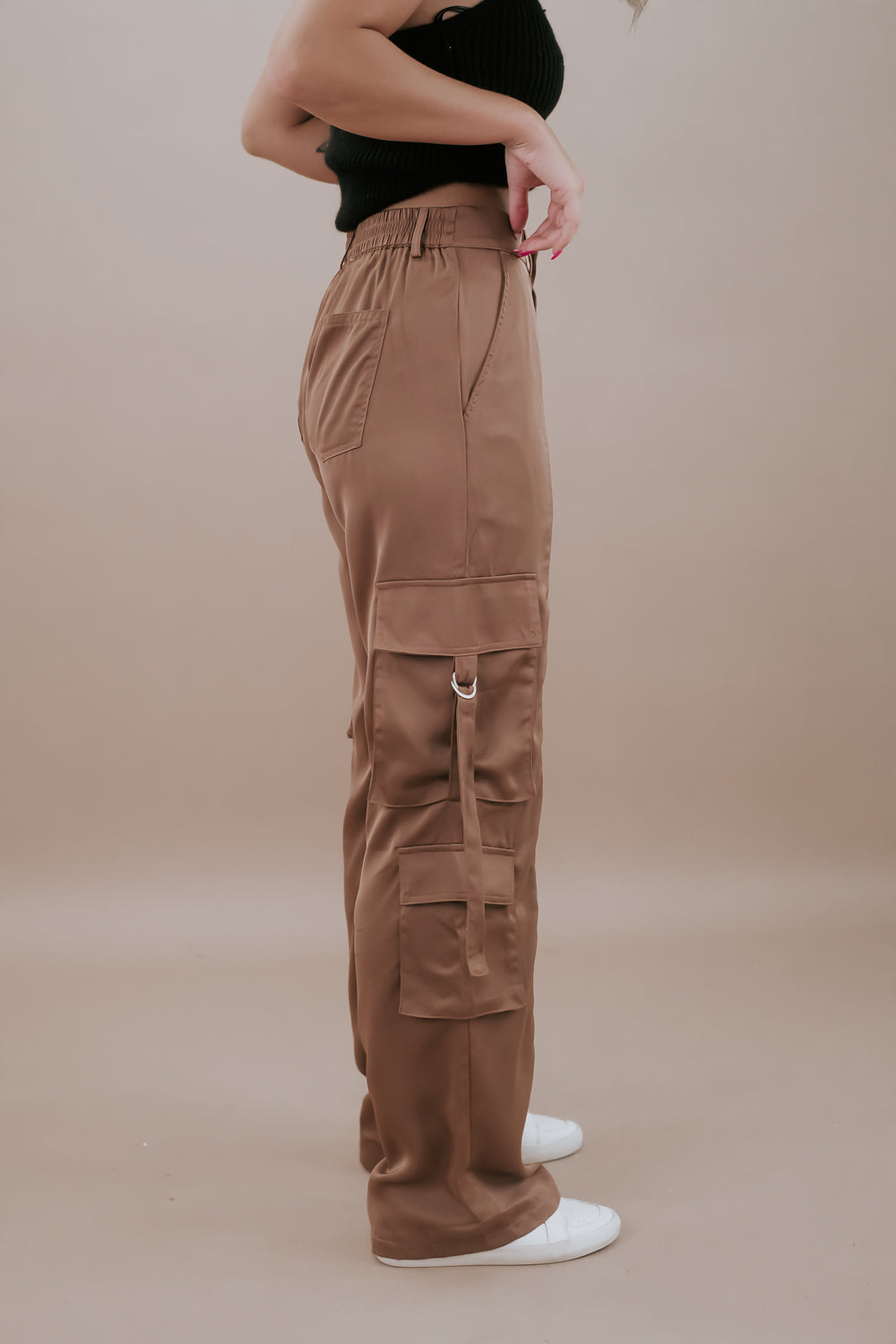Baggy Pants are Spring's Hottest Trend—5 to Shop Now - Parade