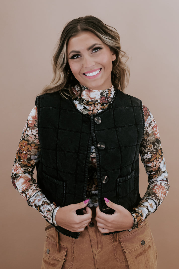 On a Quest Quilted Vest, Black