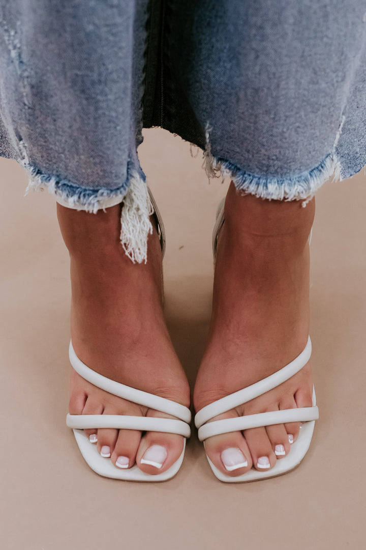 simple chic stores shoes