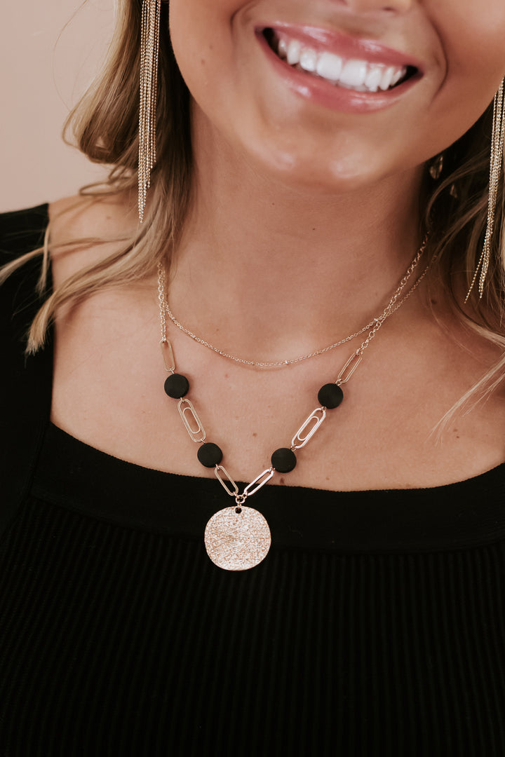 Chasing Sunsets Layered Necklace, Black