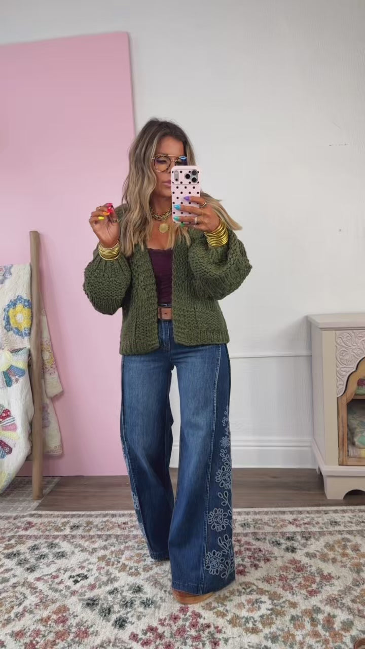 Wildflower Stitch Wide Leg Denim, Md. Dark