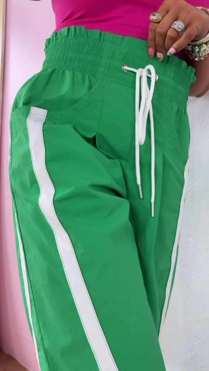 WindBreaker Contrasted Pant, Green/White