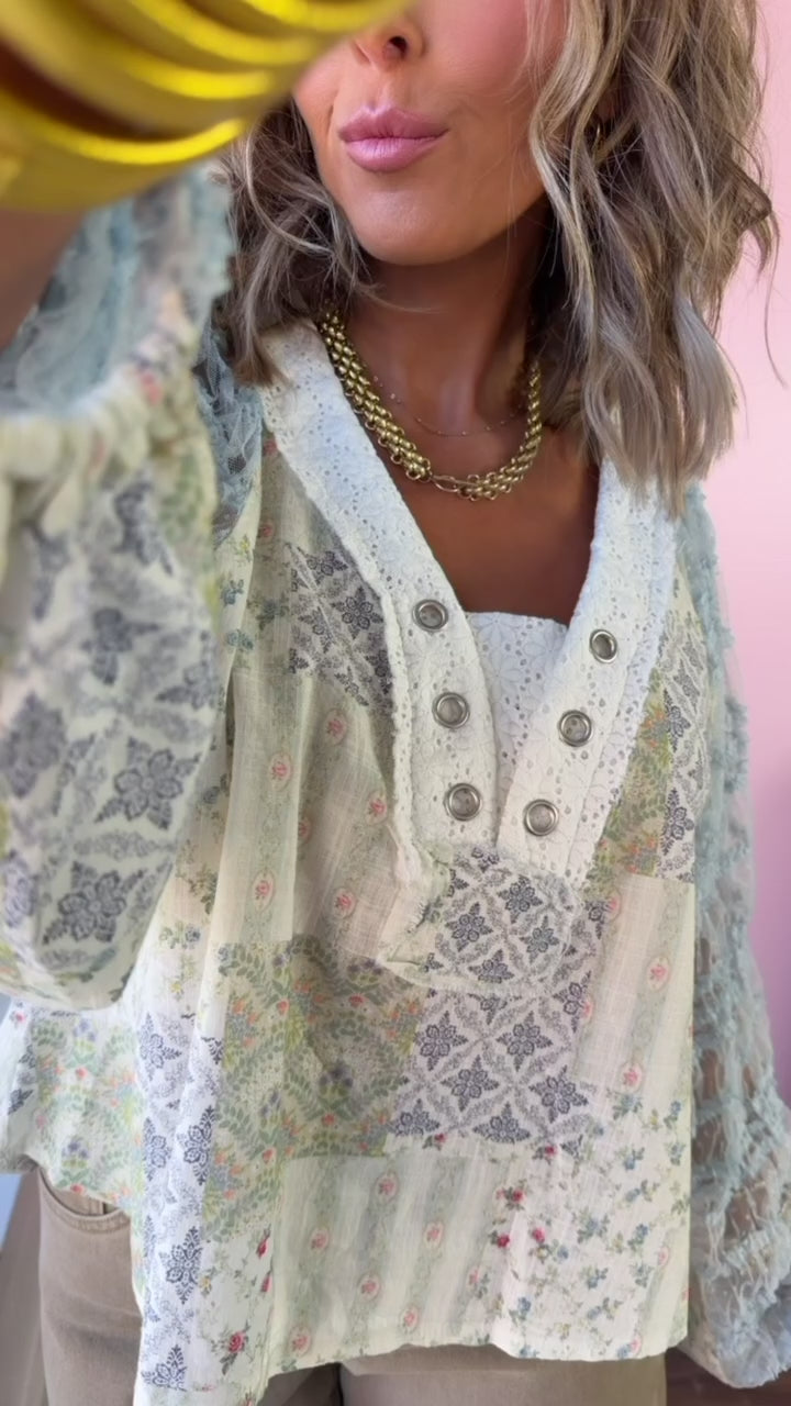 Sunset Sol Blouse, Baby Blue