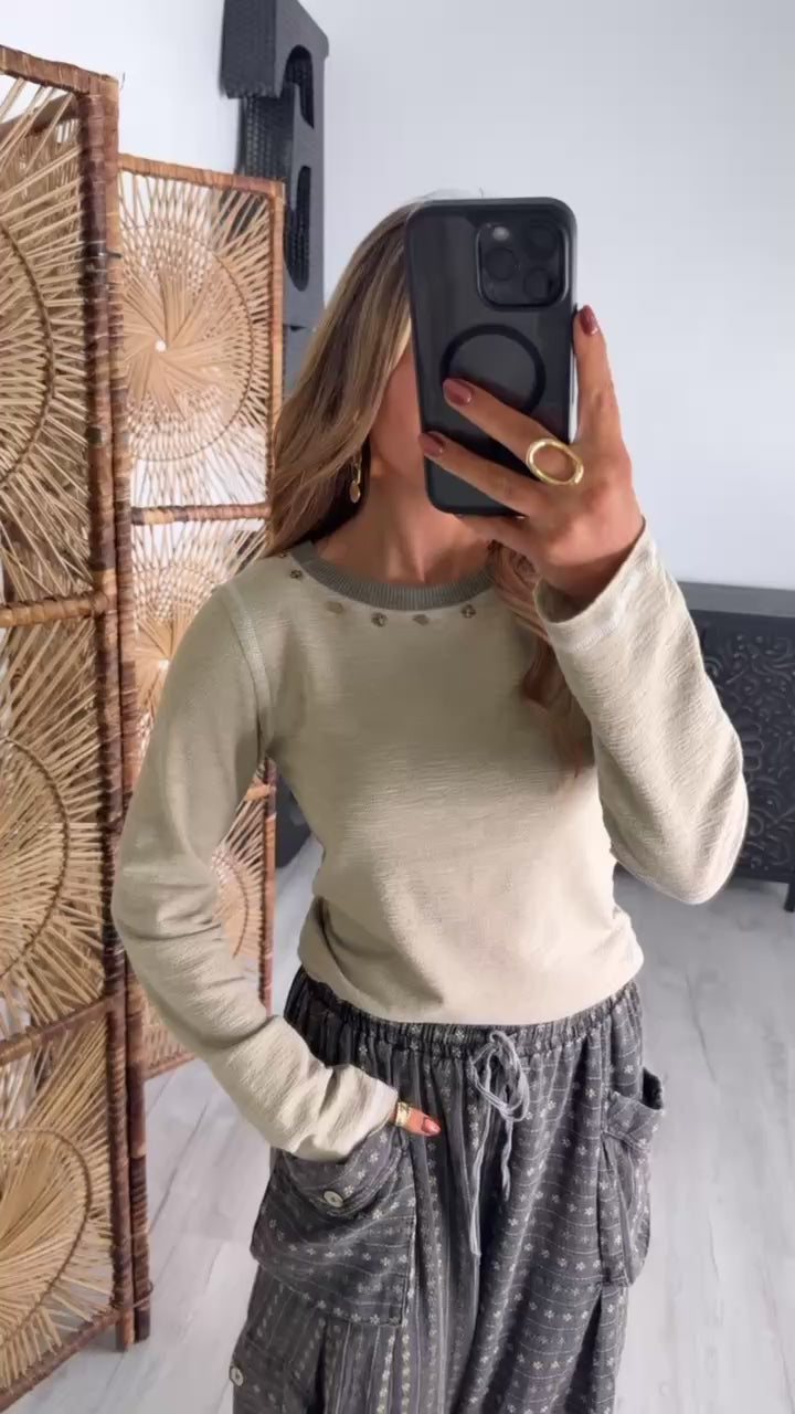 Studded Long Sleeve Basic, Olive