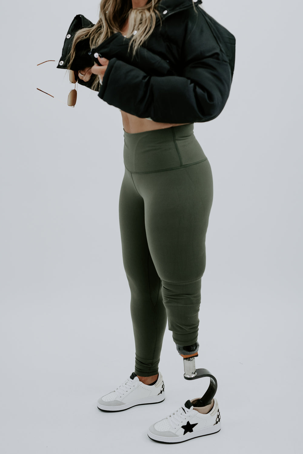 Army Green Buttery Soft Leggings With Side Pockets – Hometown Honey Boutique