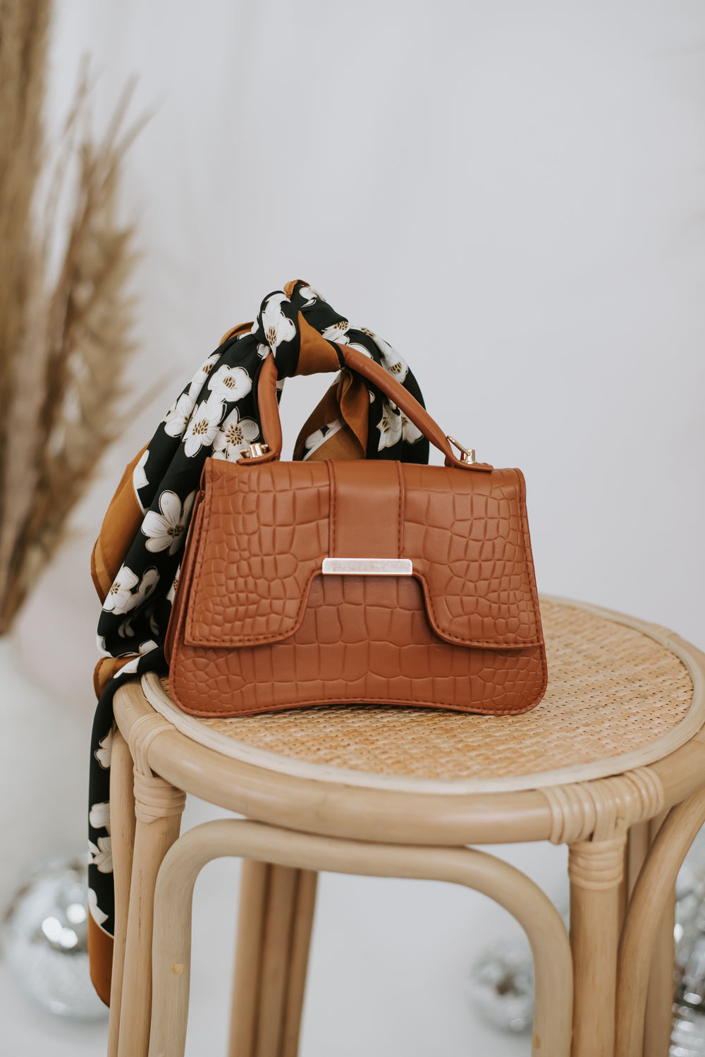 Brown crocodile purse Clearance