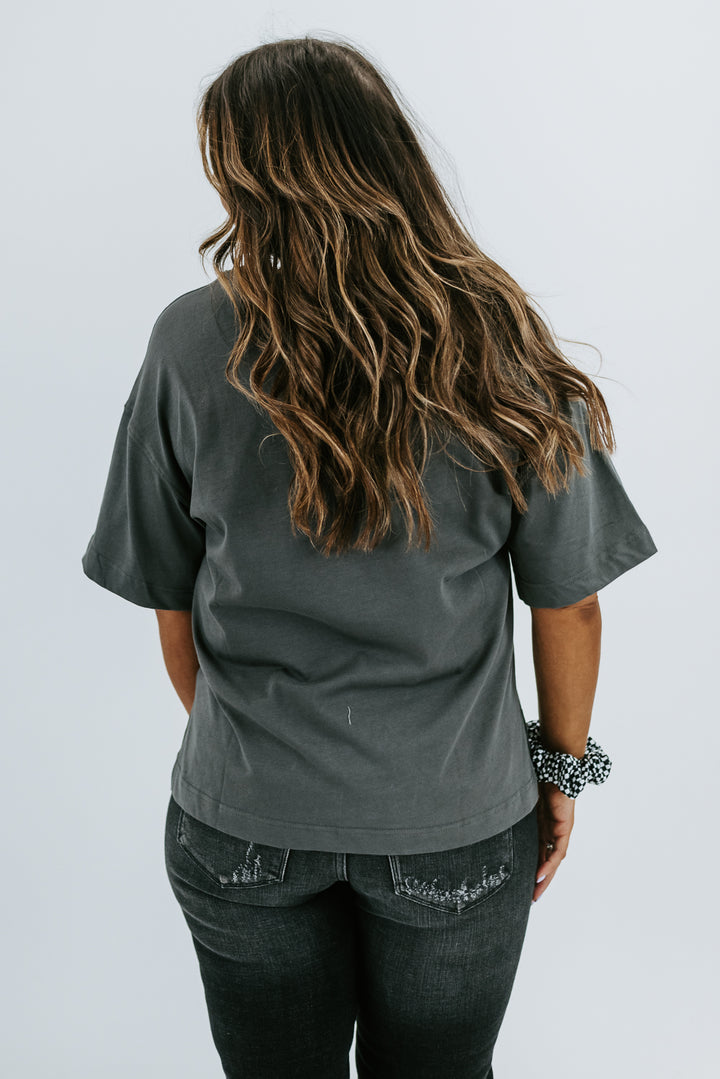 Must Go On Basic Tee, Charcoal