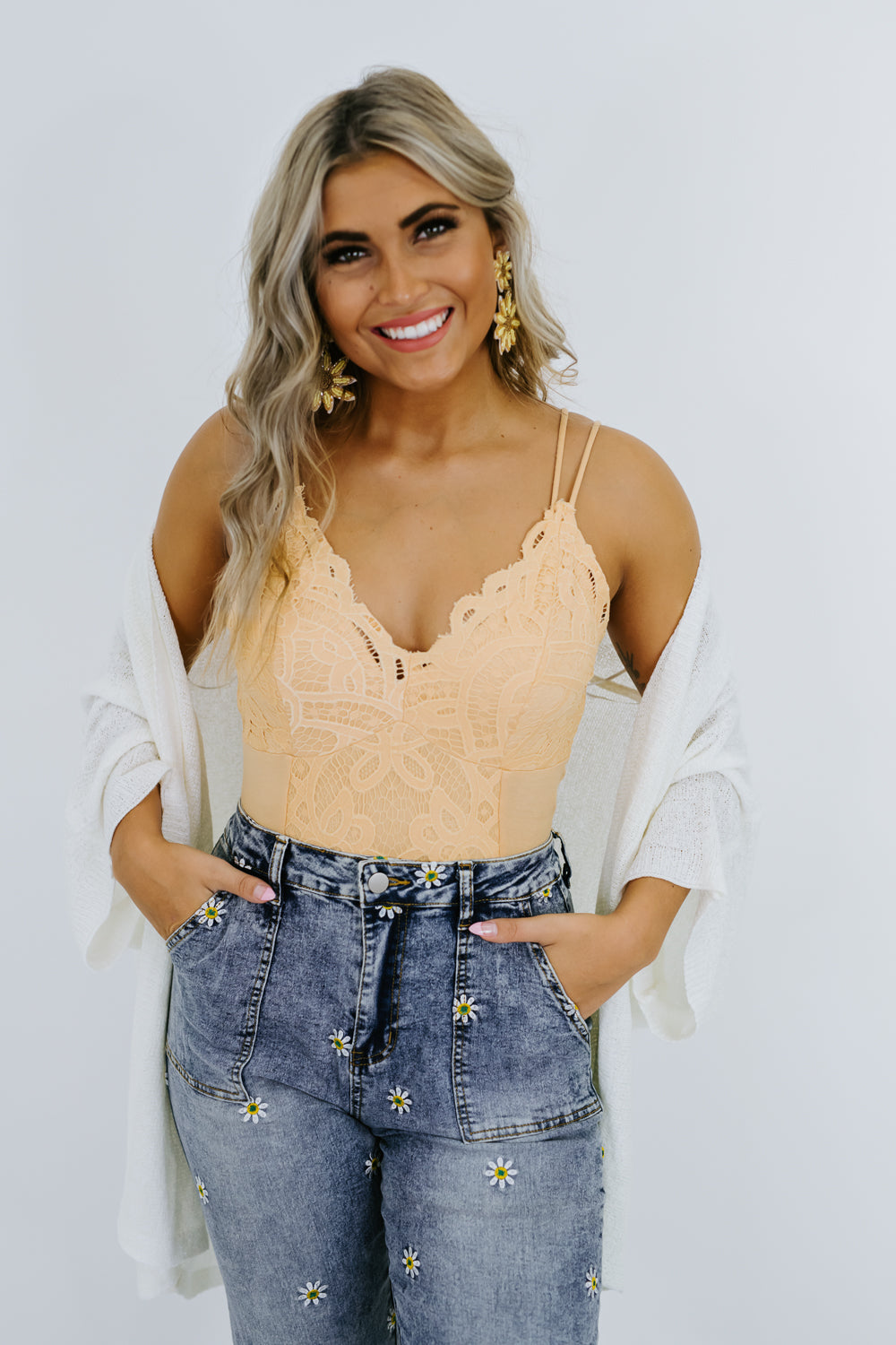Boho Dreams Lace Bodysuit, Yellow – Everyday Chic Boutique
